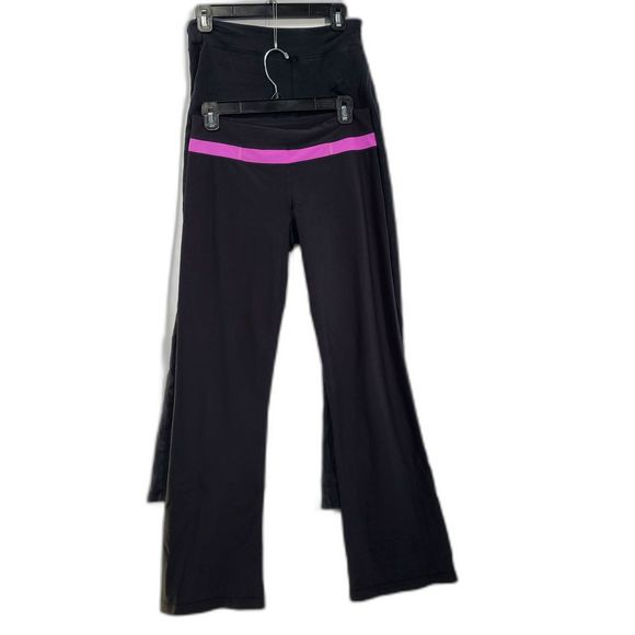 Bundle of 2-GAP Black with Pink waistband Body Yoga Leggings High Flared Size XS - Picture 1 of 13